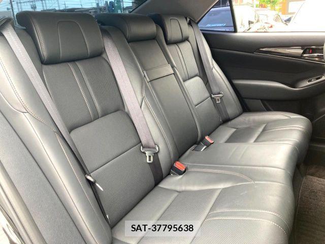 Toyota CROWN SEDAN 2013-02 8244906-8
