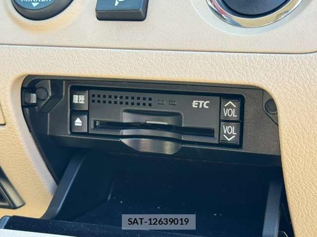 Toyota CROWN SEDAN 2011-09 8244911-9
