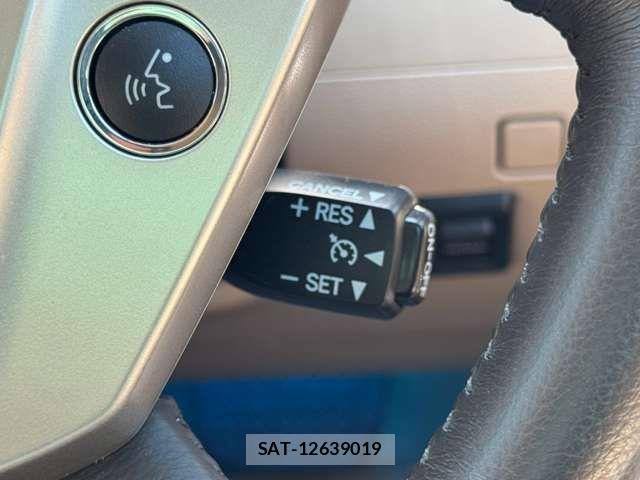Toyota CROWN SEDAN 2011-09 8244911-7