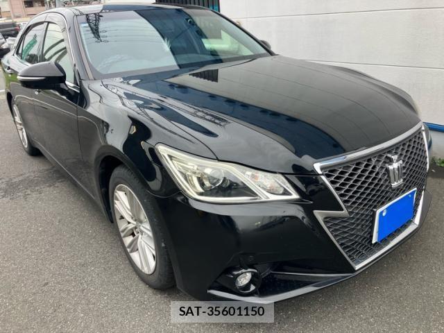 Toyota CROWN SEDAN 2014-07 8244908-1