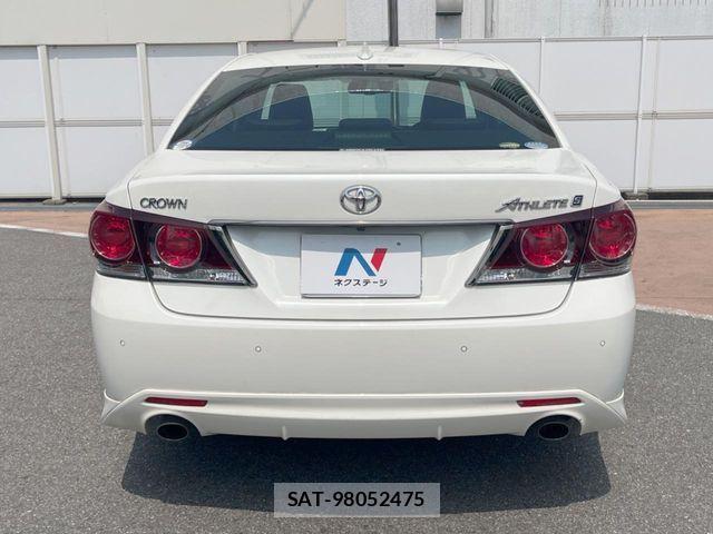 Toyota CROWN SEDAN 2015-11 8244907-14