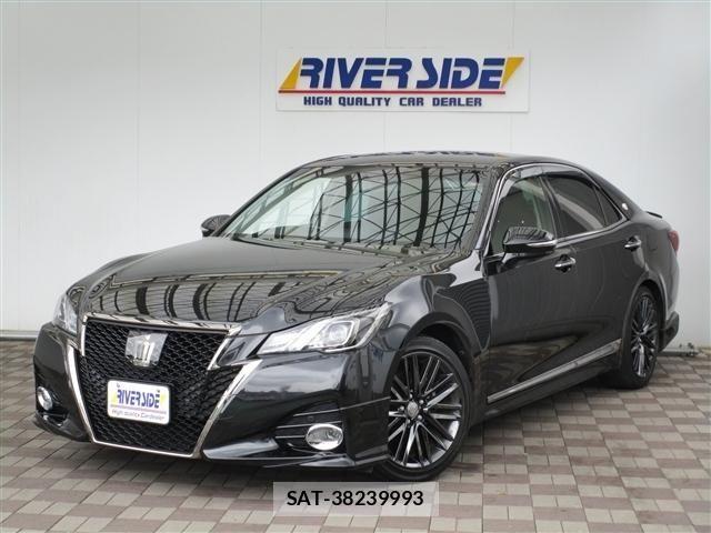 Toyota CROWN SEDAN 2016-03 8313870-0