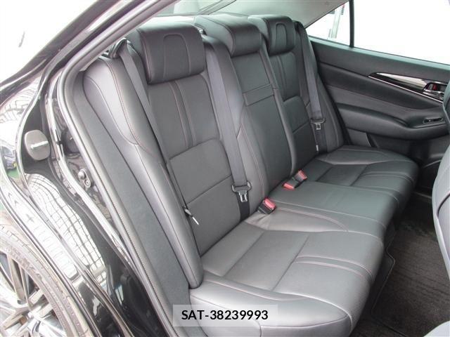Toyota CROWN SEDAN 2016-03 8313870-11