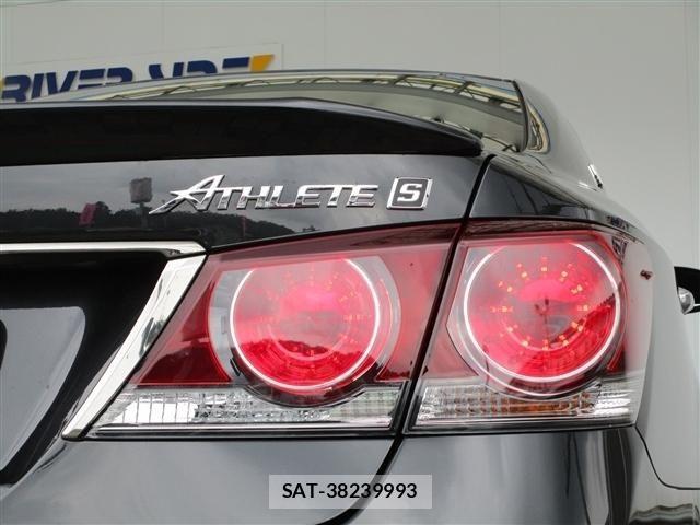 Toyota CROWN SEDAN 2016-03 8313870-18