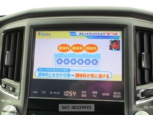 Toyota CROWN SEDAN 2016-03 8313870-23
