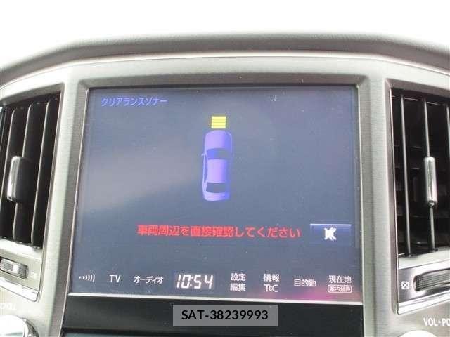 Toyota CROWN SEDAN 2016-03 8313870-24