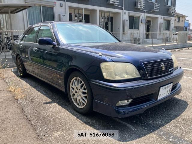 Toyota CROWN SEDAN 2000-07 8313875-1