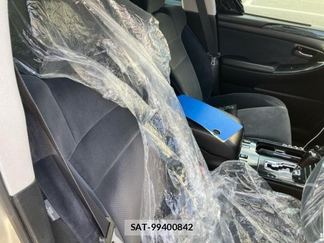 Toyota CROWN SEDAN 2004-02 8313901-15