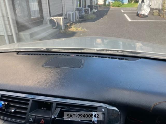 Toyota CROWN SEDAN 2004-02 8313901-22