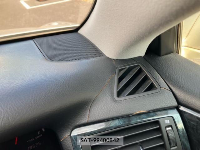 Toyota CROWN SEDAN 2004-02 8313901-23