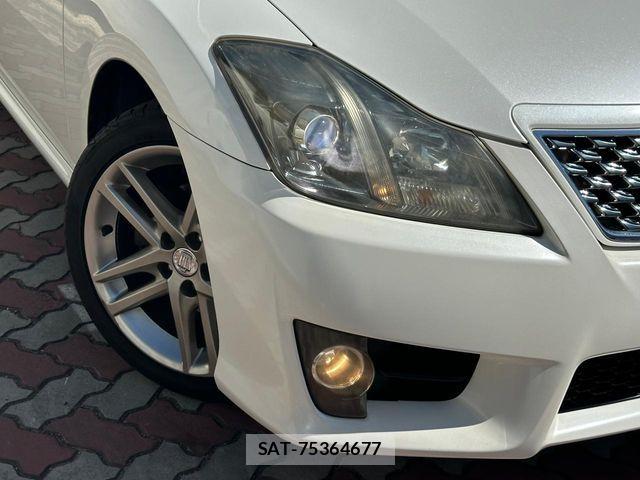 Toyota CROWN SEDAN 2010-03 8313884-11
