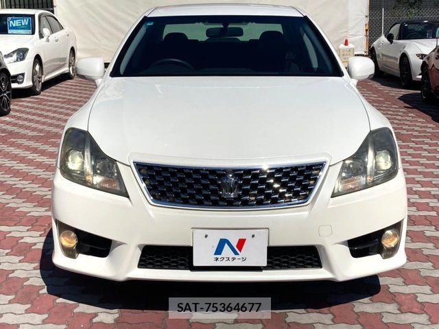 Toyota CROWN SEDAN 2010-03 8313884-13