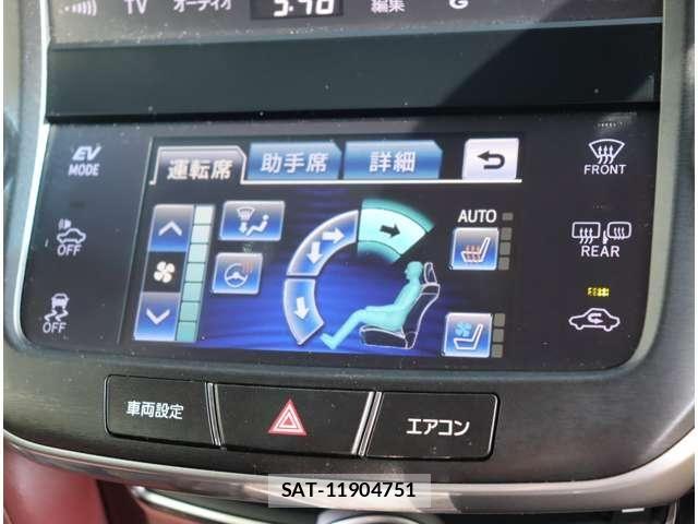 Toyota CROWN SEDAN 2015-06 8313869-13