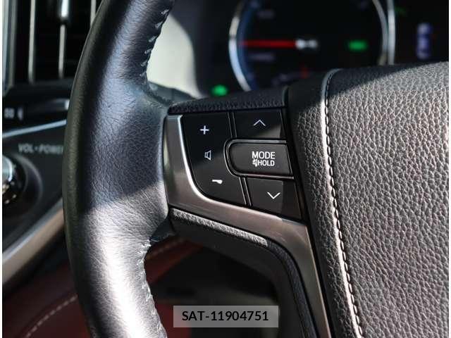 Toyota CROWN SEDAN 2015-06 8313869-18