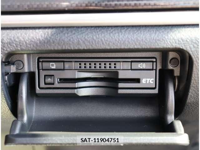 Toyota CROWN SEDAN 2015-06 8313869-23