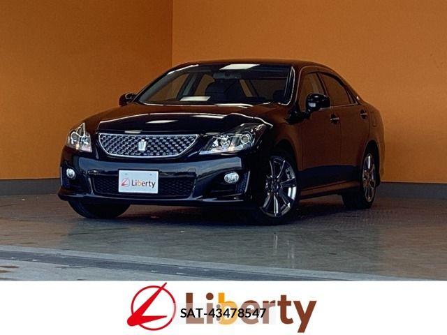 Toyota CROWN SEDAN 2010-01 8313880-0
