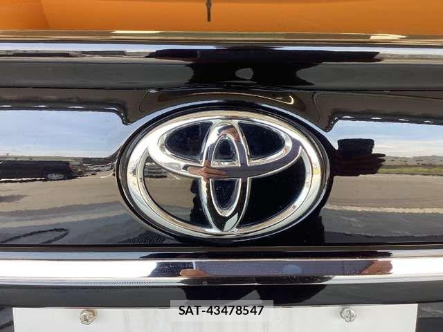 Toyota CROWN SEDAN 2010-01 8313880-15