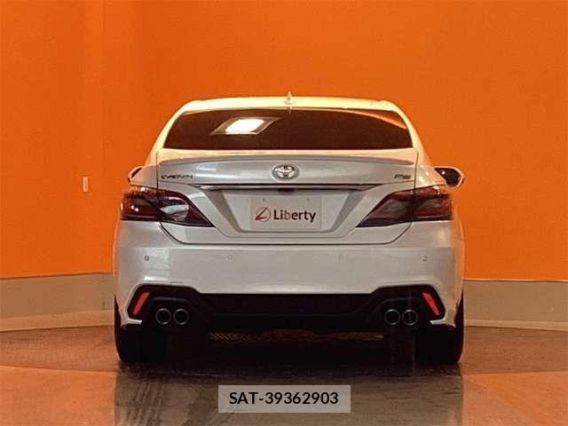 Toyota CROWN SEDAN 2021-01 8313861-11