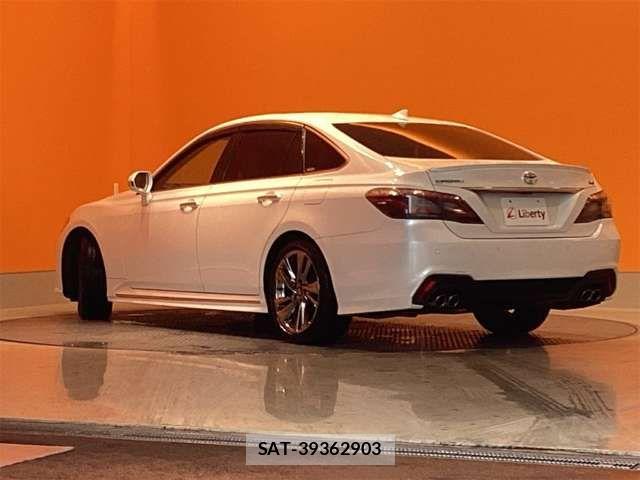 Toyota CROWN SEDAN 2021-01 8313861-12