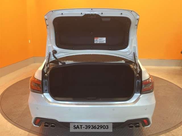 Toyota CROWN SEDAN 2021-01 8313861-17