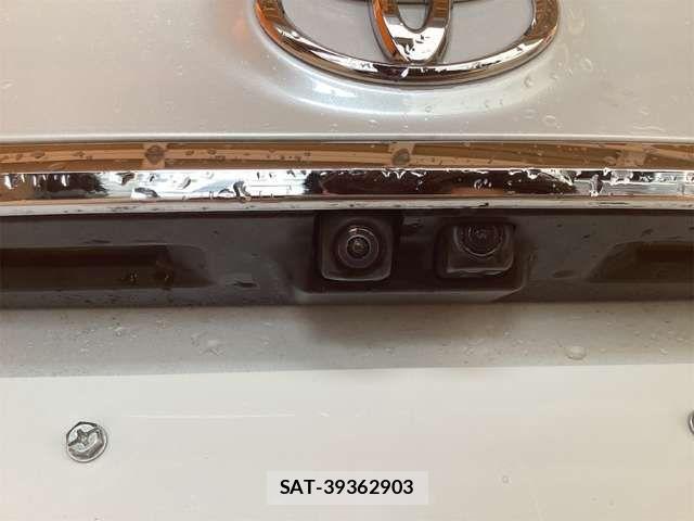 Toyota CROWN SEDAN 2021-01 8313861-18