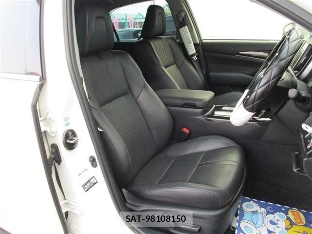 Toyota CROWN SEDAN 2013-08 8313873-16