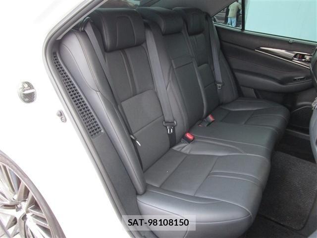 Toyota CROWN SEDAN 2013-08 8313873-17