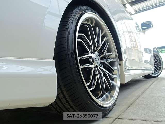 Toyota CROWN SEDAN 2010-12 8313878-10