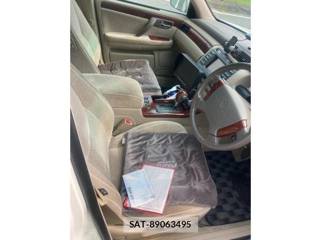 Toyota CROWN SEDAN 2000-09 8313894-11