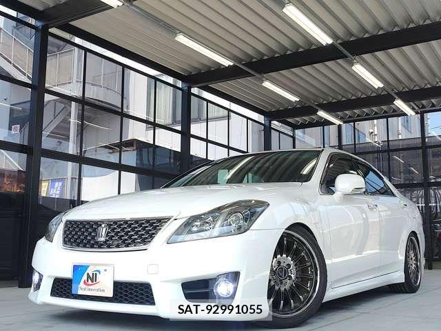 Toyota CROWN SEDAN 2011-12 8313879-2