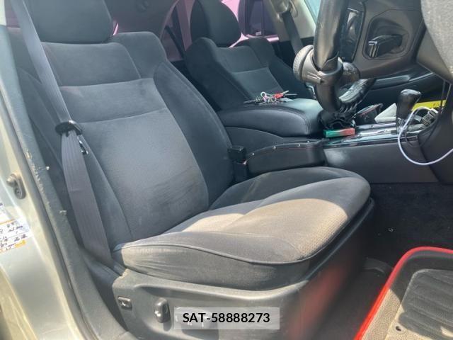 Toyota CROWN SEDAN 2004-06 8313903-11