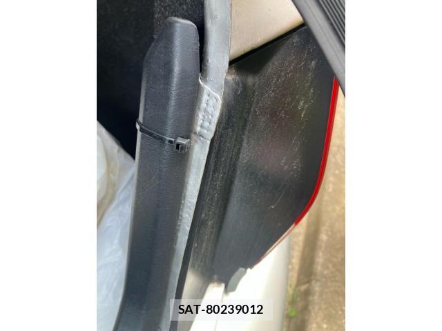 Toyota CROWN SEDAN 2003-12 8313893-22