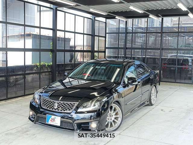 Toyota CROWN SEDAN 2012-12 8313876-2