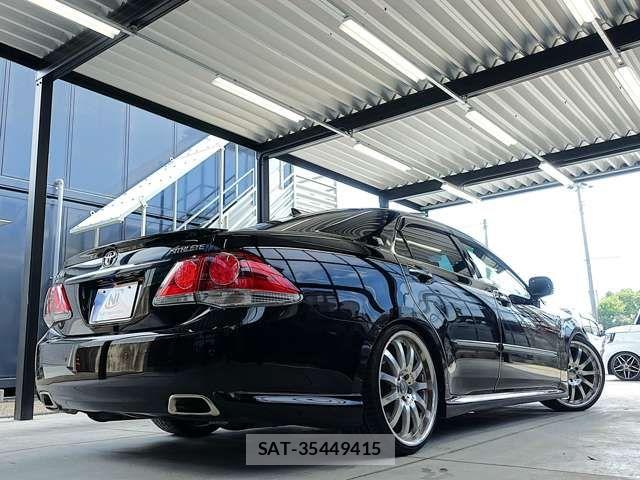 Toyota CROWN SEDAN 2012-12 8313876-6