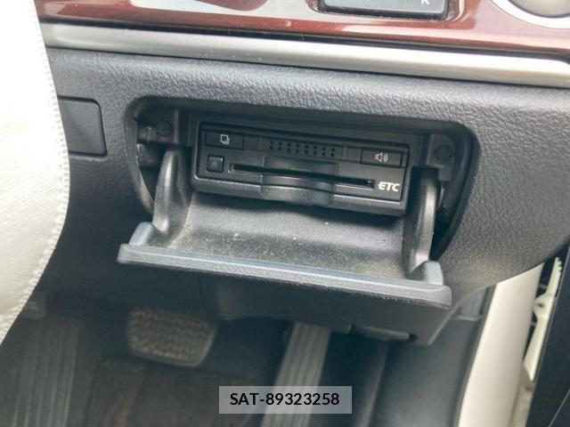 Toyota CROWN SEDAN 2013-05 8313883-15