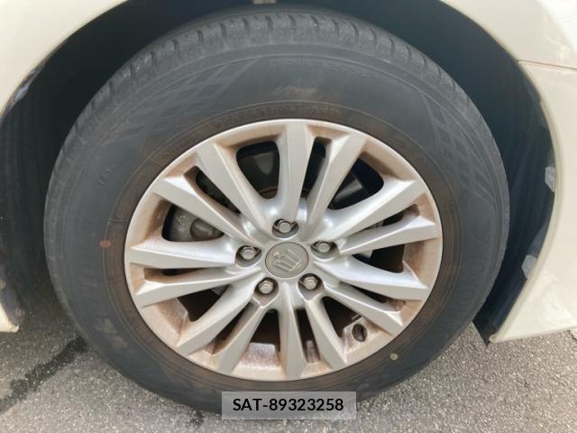 Toyota CROWN SEDAN 2013-05 8313883-4