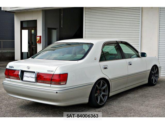 Toyota CROWN SEDAN 2003-11 8313881-13