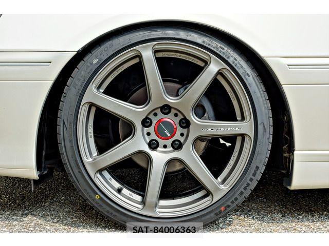 Toyota CROWN SEDAN 2003-11 8313881-17