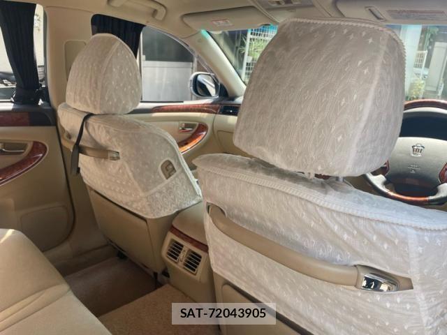 Toyota CROWN SEDAN 2004-03 8313902-8