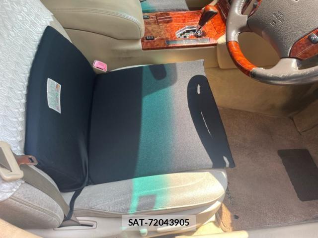 Toyota CROWN SEDAN 2004-03 8313902-15