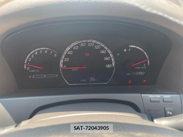 Toyota CROWN SEDAN 2004-03 8313902-18
