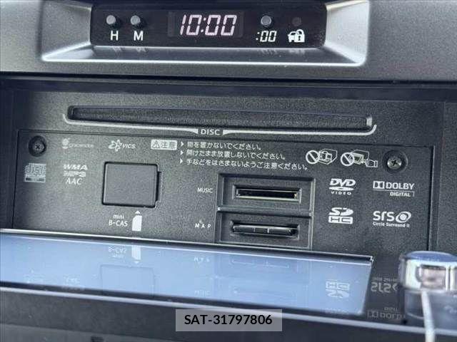 Toyota CROWN SEDAN 2013-09 8334509-22