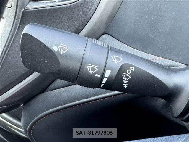 Toyota CROWN SEDAN 2013-09 8334509-24