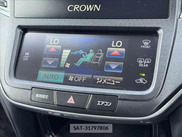Toyota CROWN SEDAN 2013-09 8334509-4