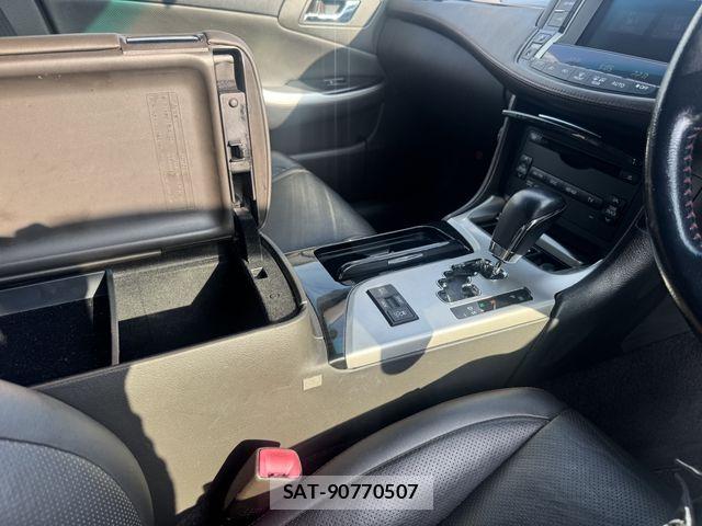 Toyota CROWN SEDAN 2011-06 8335347-23