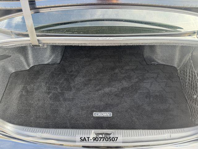 Toyota CROWN SEDAN 2011-06 8335347-27