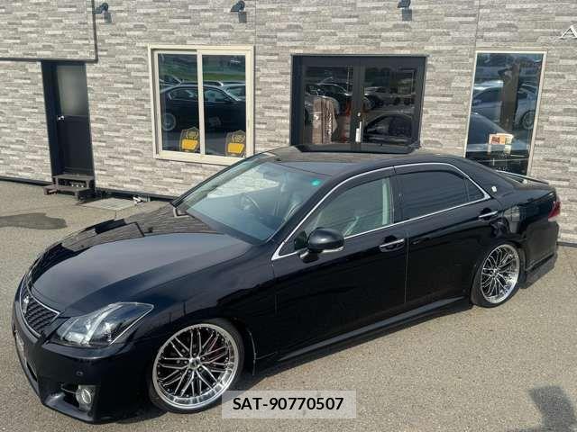 Toyota CROWN SEDAN 2011-06 8335347-5