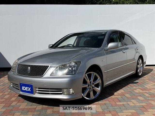 Toyota CROWN SEDAN 2005-07 8335352-0