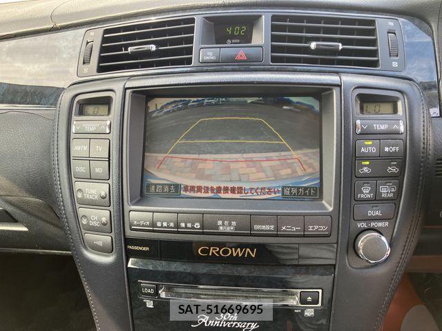 Toyota CROWN SEDAN 2005-07 8335352-14