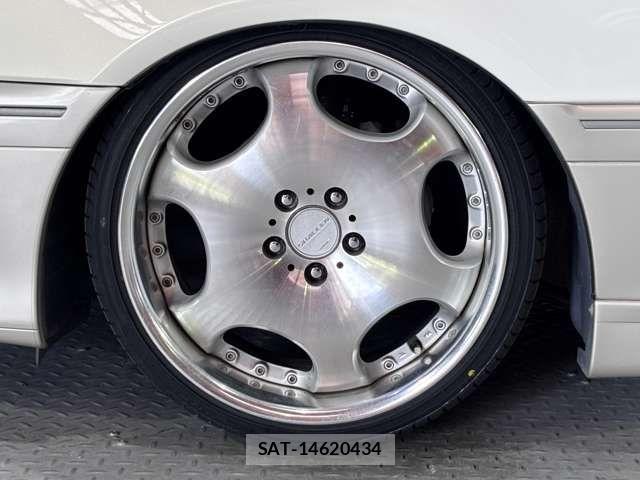 Toyota CROWN SEDAN 2002-04 8335337-17